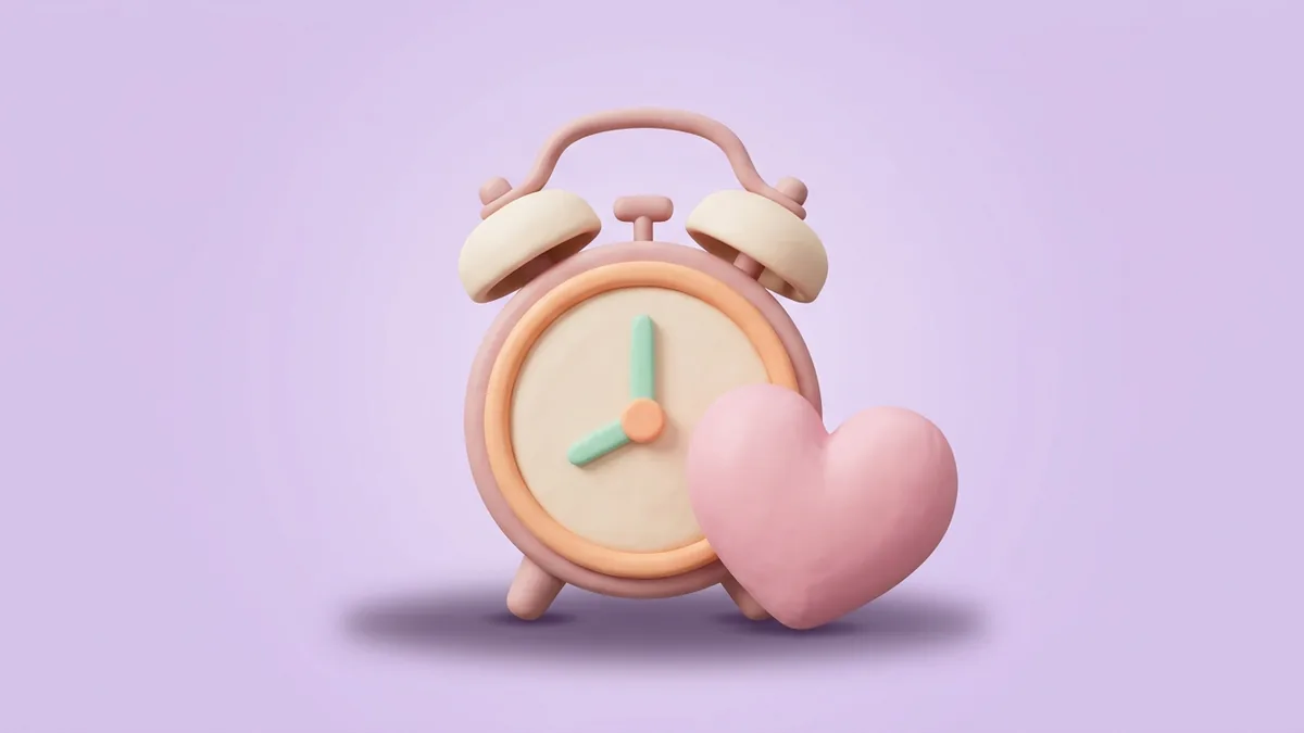 A 3D clay alarm clock and a pink heart on a soft lilac background